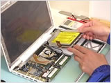 パソコン修理・データ復旧スタッフのイメージ写真です